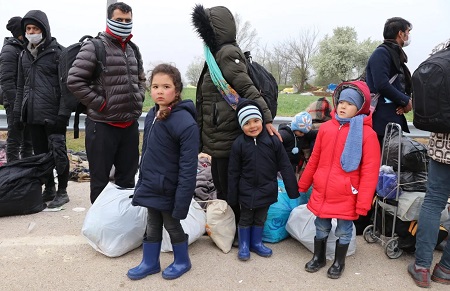 Turki Evakuasi 5.800 Pencari Suaka dari Perbatasan Yunani 